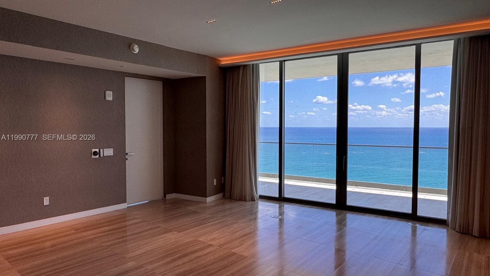 18975 Collins Ave # 2500, Sunny Isles Beach FL 33160 — 20