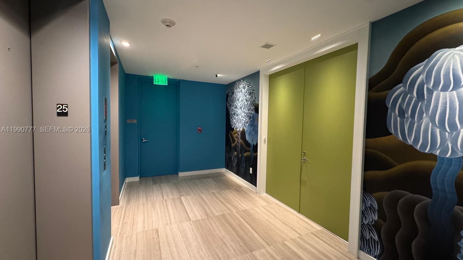 18975 Collins Ave # 2500, Sunny Isles Beach FL 33160 — 34