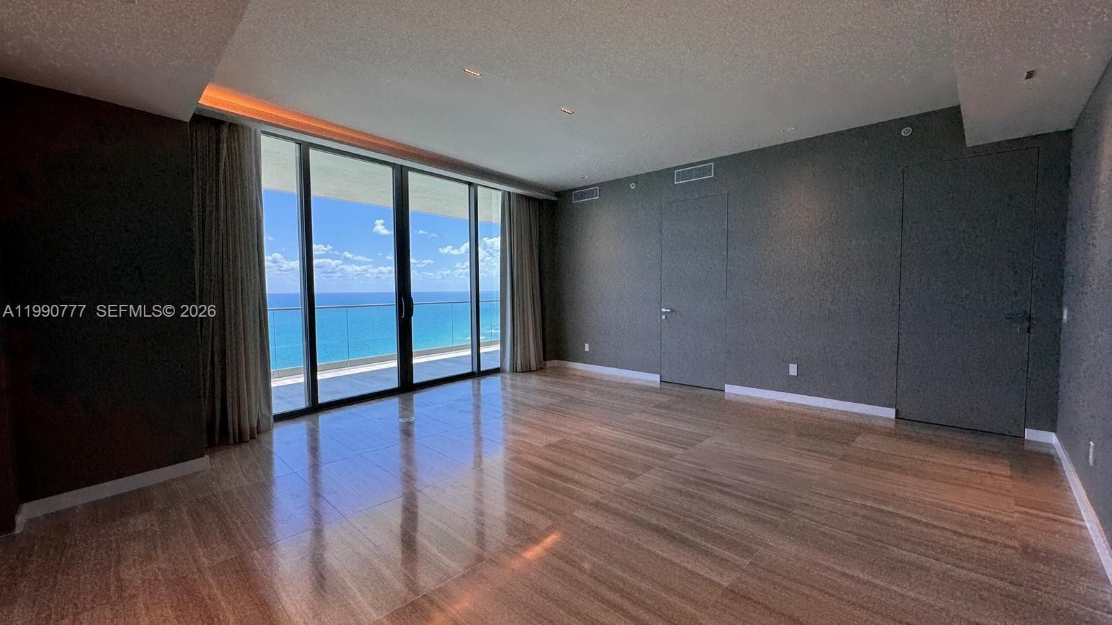 18975 Collins Ave # 2500, Sunny Isles Beach FL 33160 — 18