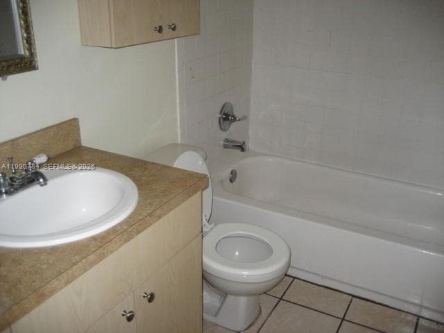 15328 SW 72 ST # 14, Miami FL 33193 — 3