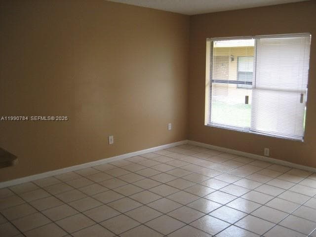 15328 SW 72 ST # 14, Miami FL 33193 — 5