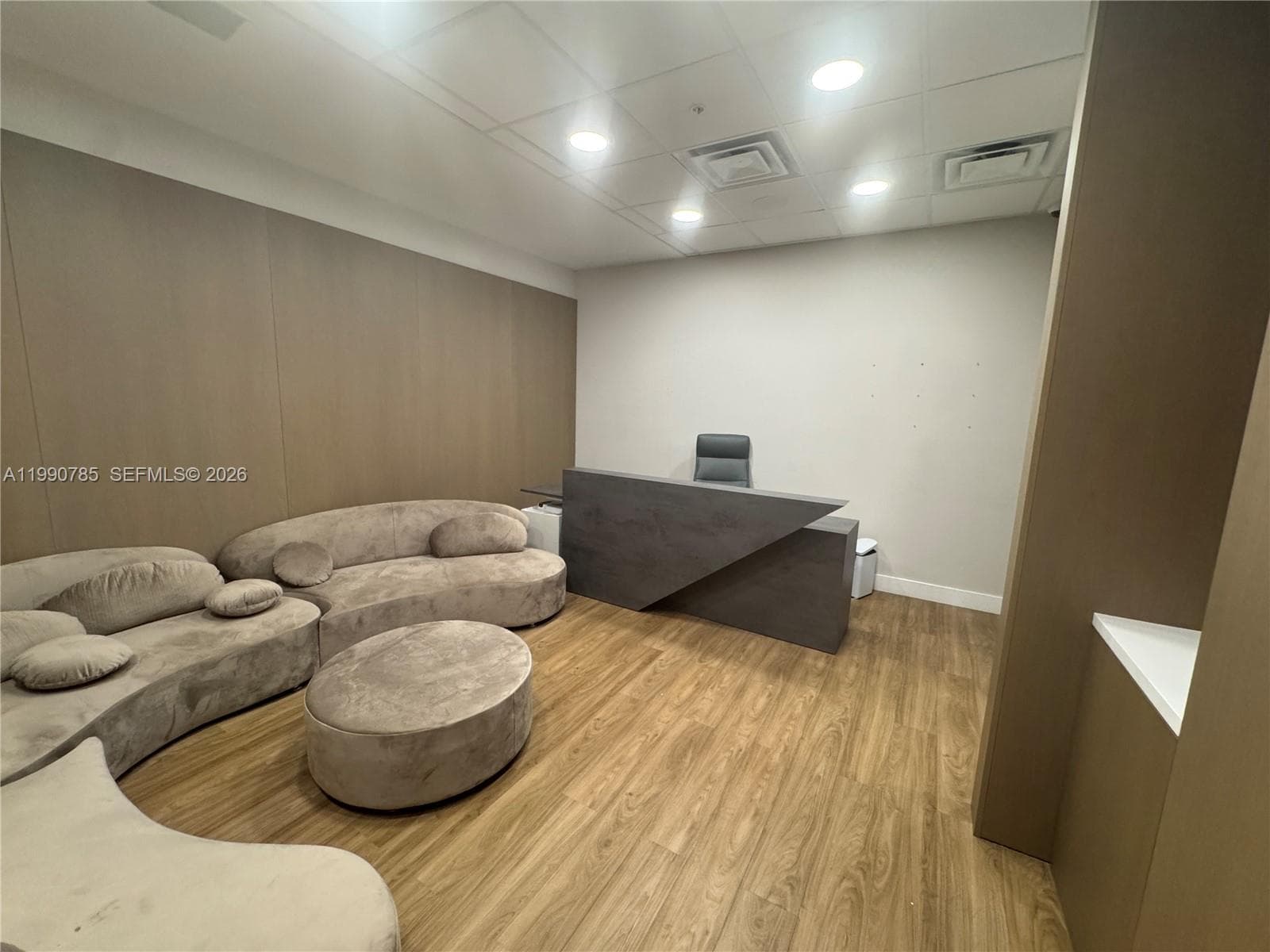 2820 NE 214th St # 1004, Aventura FL 33180 — 10
