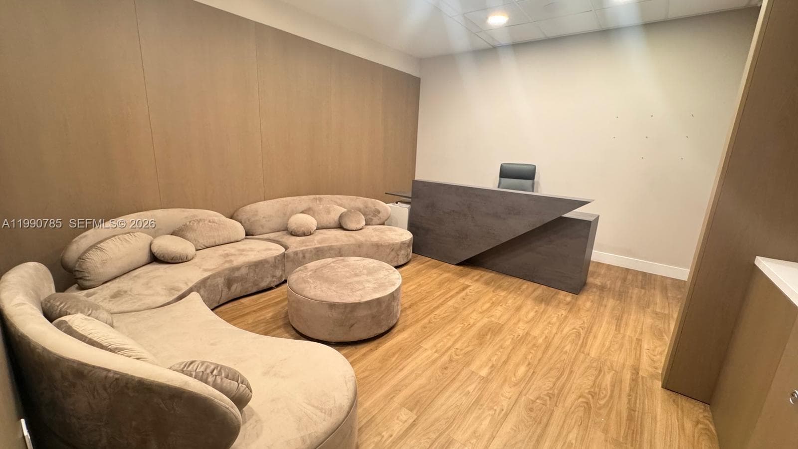 2820 NE 214th St # 1004, Aventura FL 33180 — 15