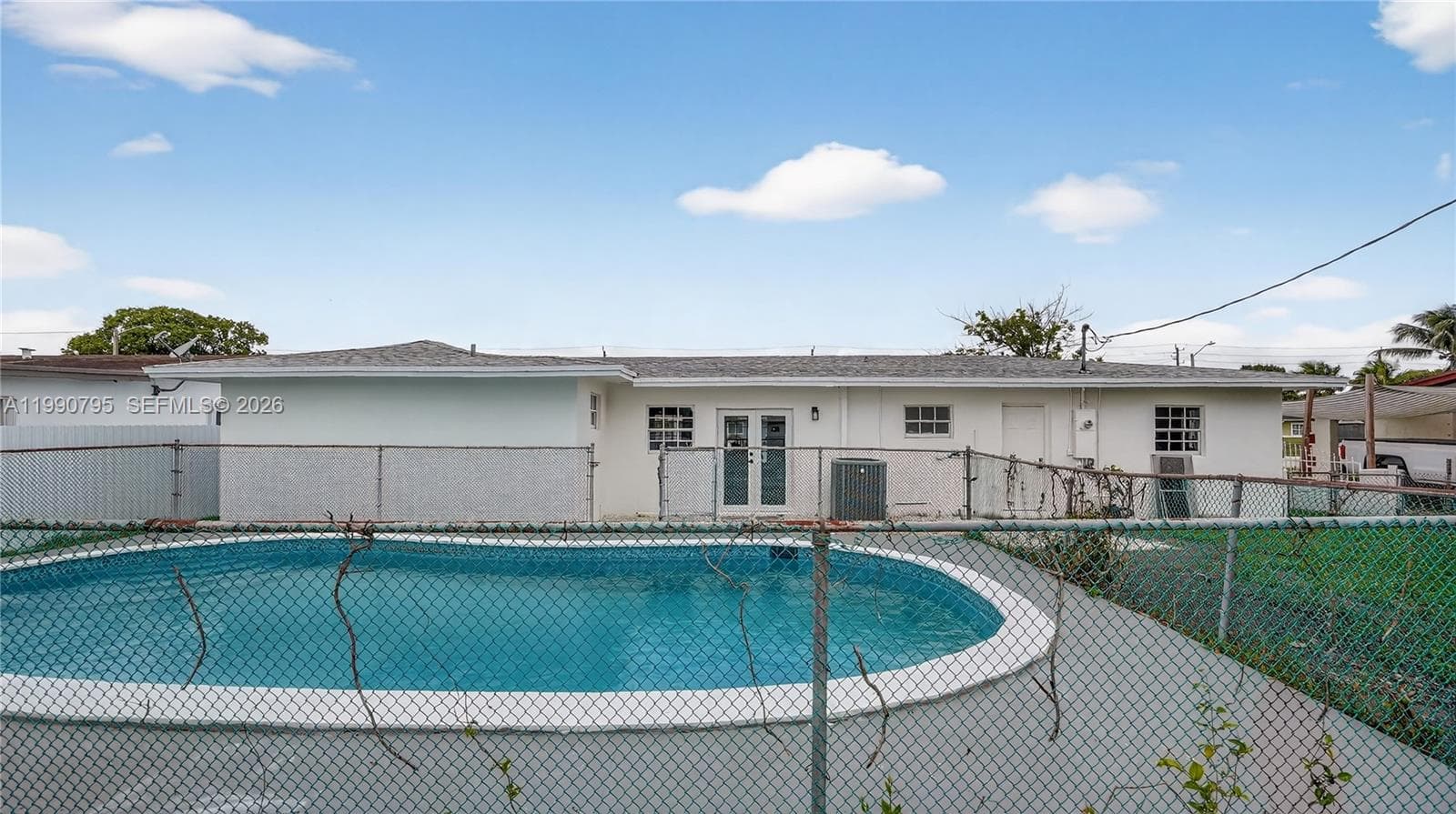 3960 NW 174th St, Miami Gardens FL 33055 — 37