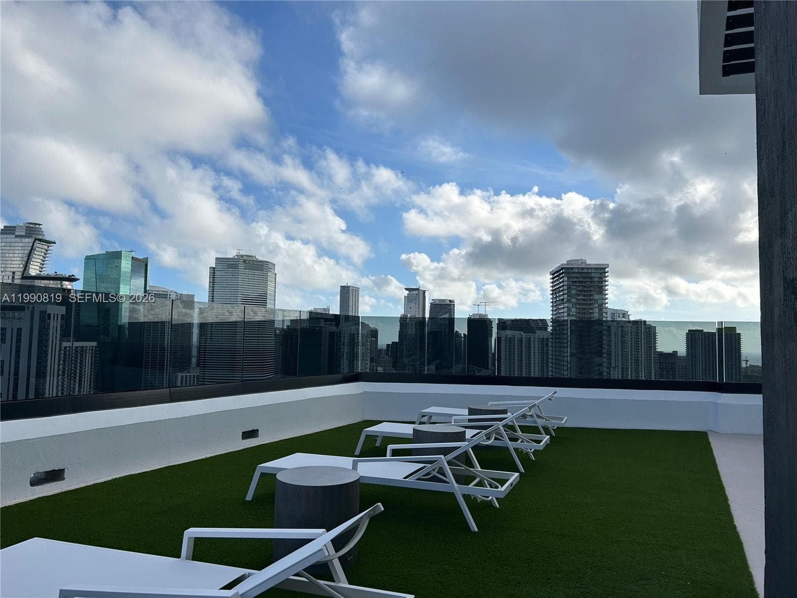 225 N miami ave # 1003, Miami FL 33128 — 30