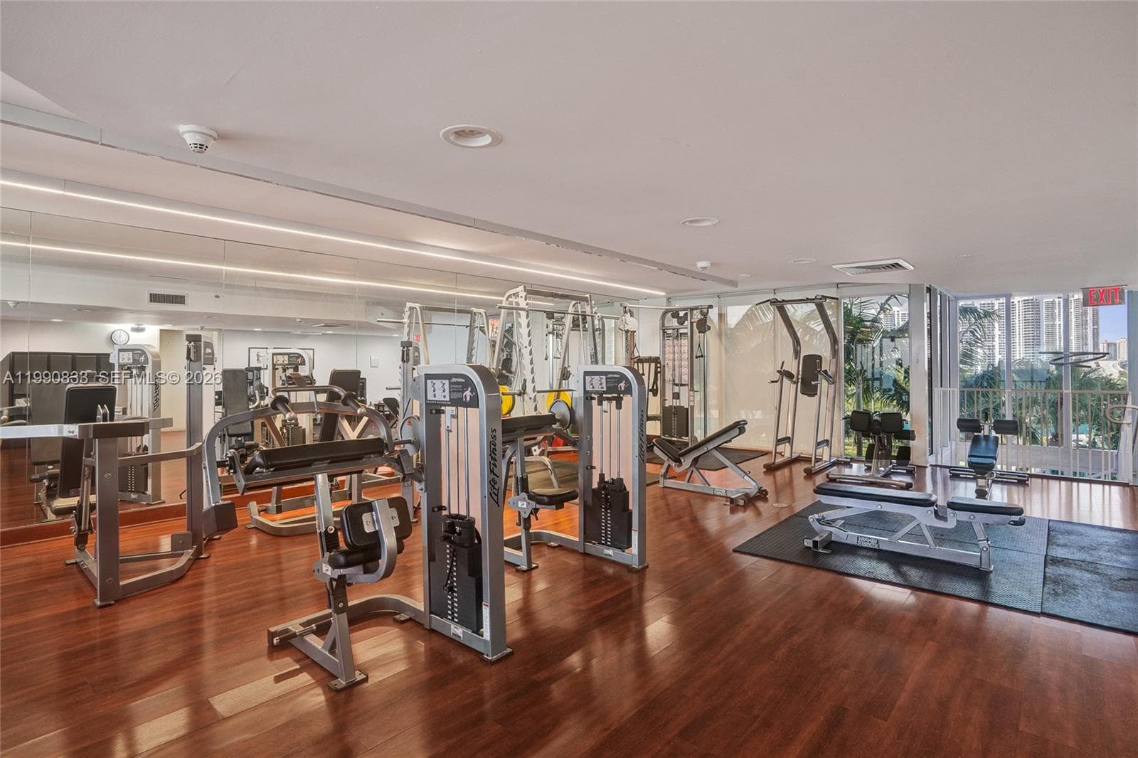 19111 Collins Ave # 2101, Sunny Isles Beach FL 33160 — 35
