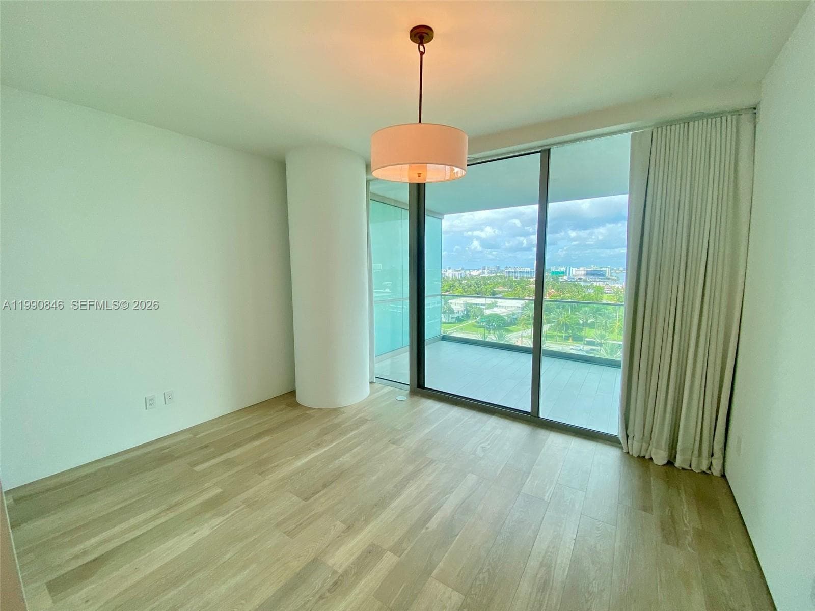 10203 Collins Ave # 905, Bal Harbour FL 33154 — 16