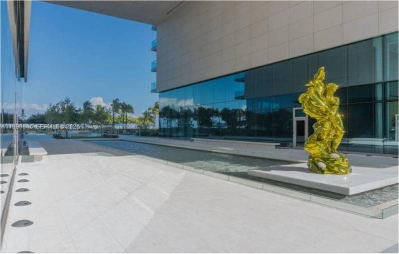 10203 Collins Ave # 905, Bal Harbour FL 33154 — 25
