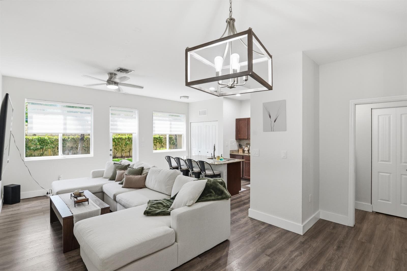 21482 NW 14th Court # 21482, Miami Gardens FL 33169 — 11