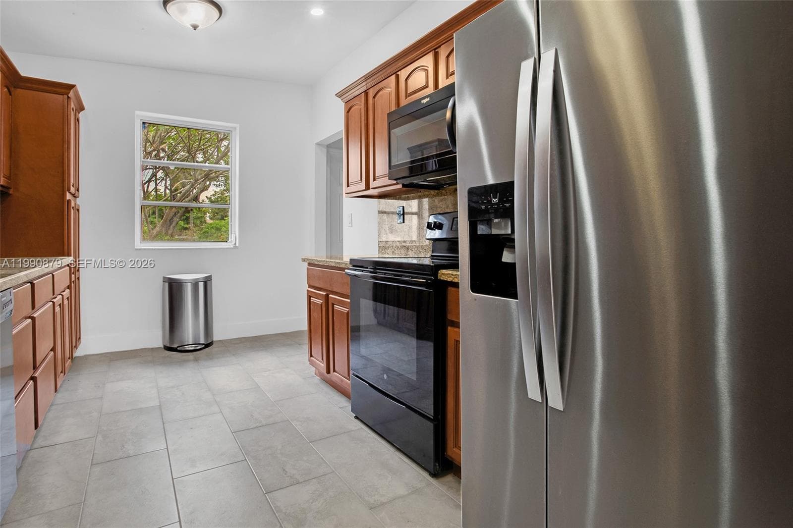 6339 SW 32nd St, Miami FL 33155 — 12