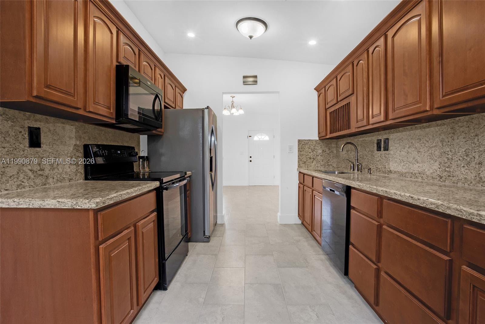 6339 SW 32nd St, Miami FL 33155 — 15