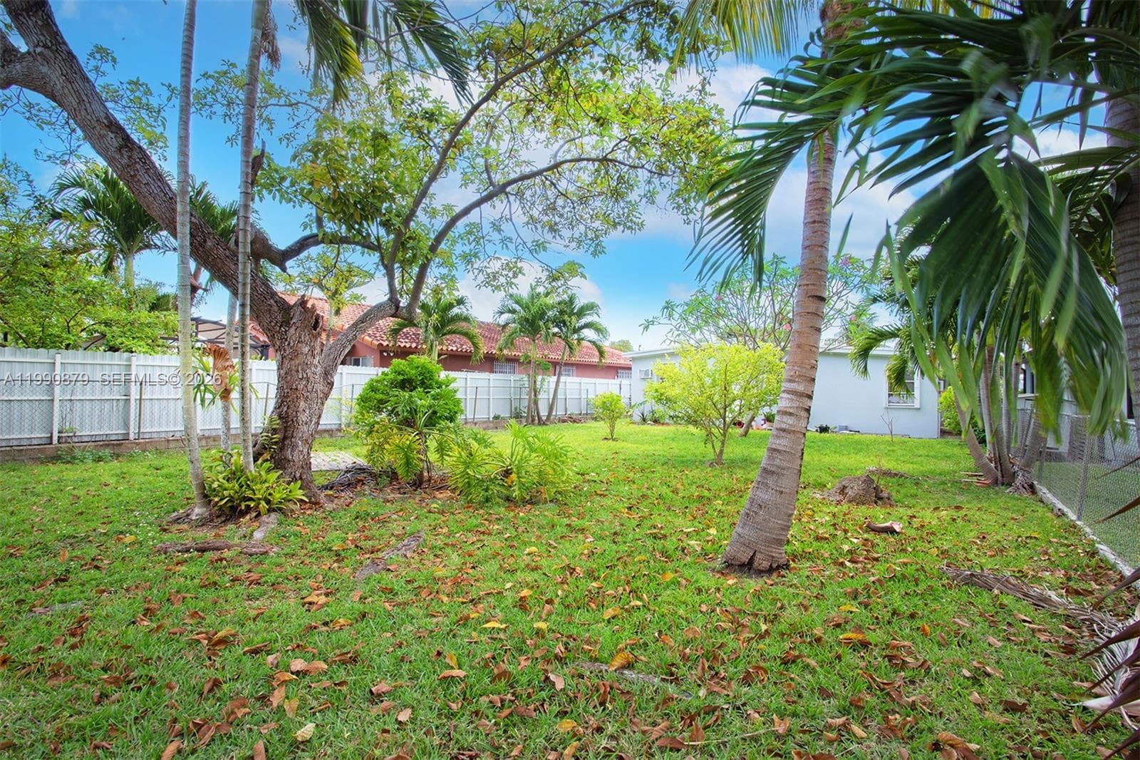 6339 SW 32nd St, Miami FL 33155 — 35