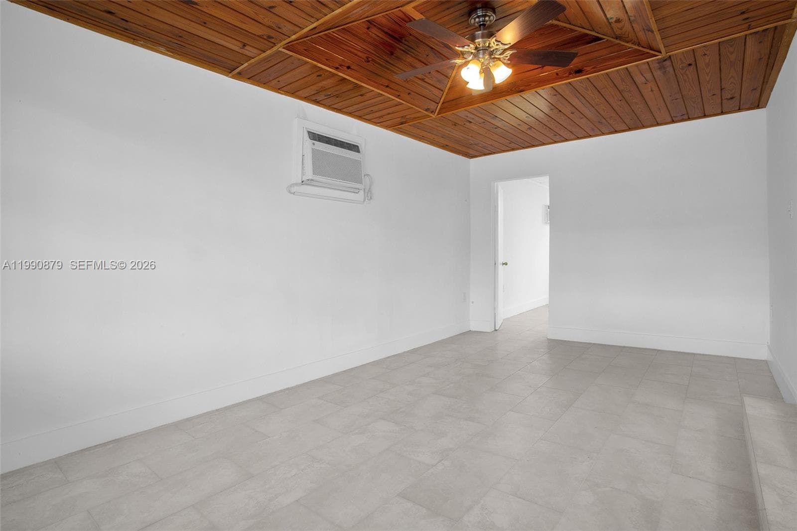 6339 SW 32nd St, Miami FL 33155 — 25