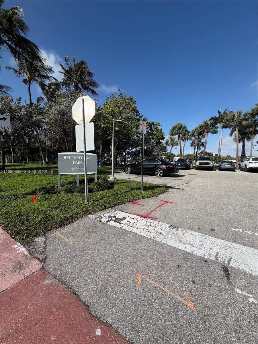 6484 Indian Creek Dr # 107, Miami Beach FL 33141 — 15