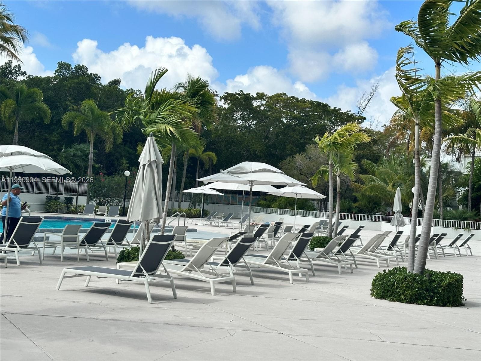 100 Bayview Dr # 911, Sunny Isles Beach FL 33160 — 8