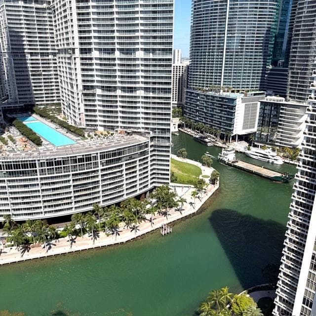 801 Brickell Key Blvd # 3008, Miami FL 33131 — 3