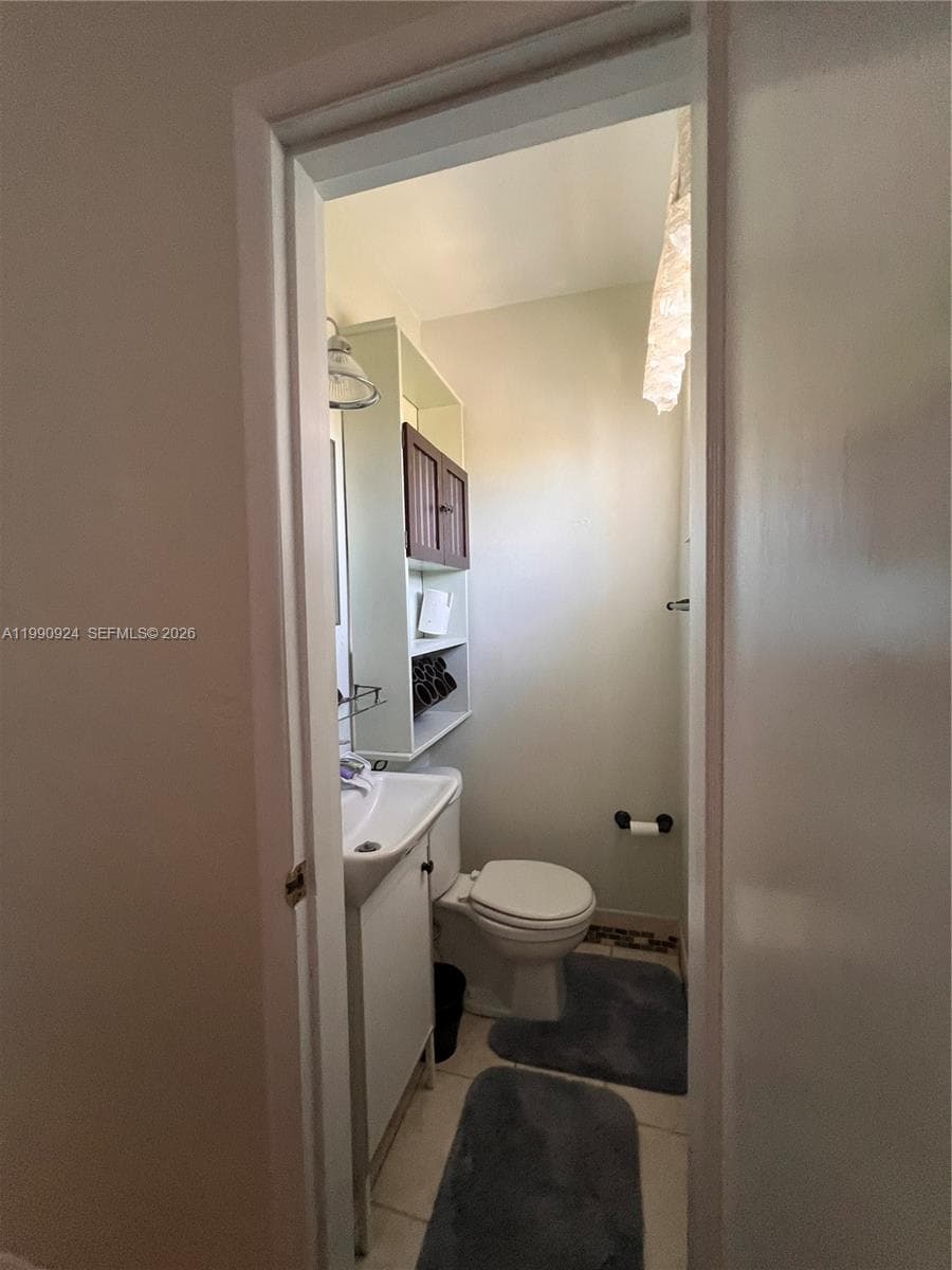 151 W 63rd St, Hialeah FL 33012 — 7