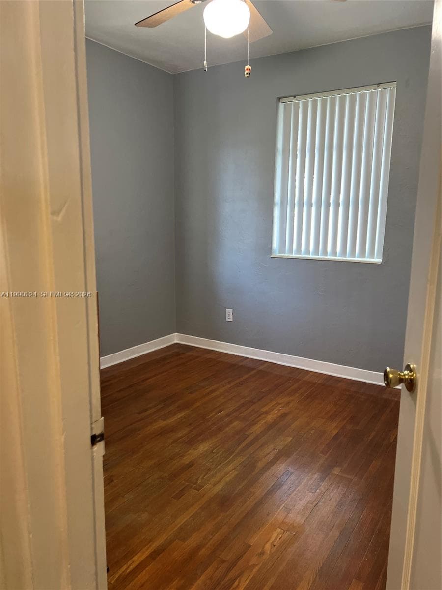 151 W 63rd St, Hialeah FL 33012 — 9