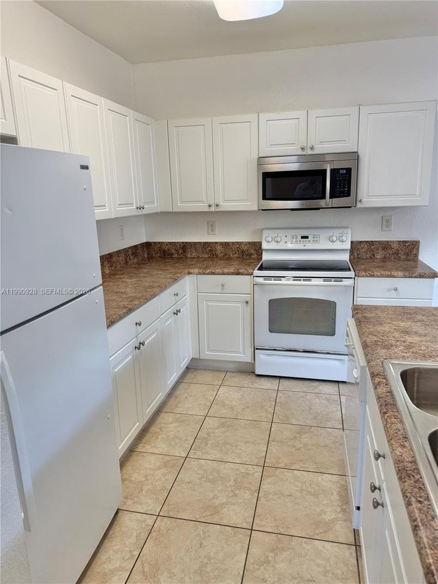 9269 SW 227th St # 8, Cutler Bay FL 33190 — 7