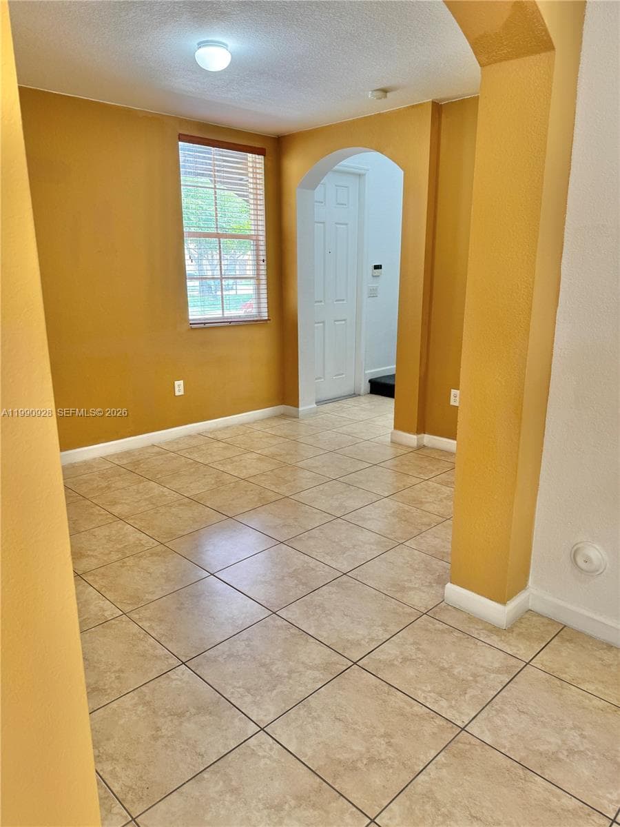 9269 SW 227th St # 8, Cutler Bay FL 33190 — 5