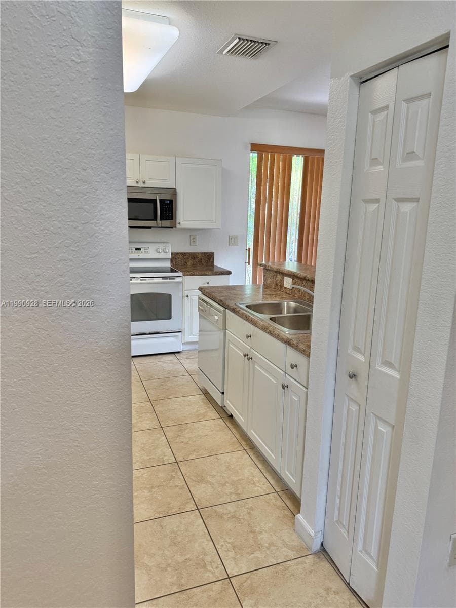 9269 SW 227th St # 8, Cutler Bay FL 33190 — 9