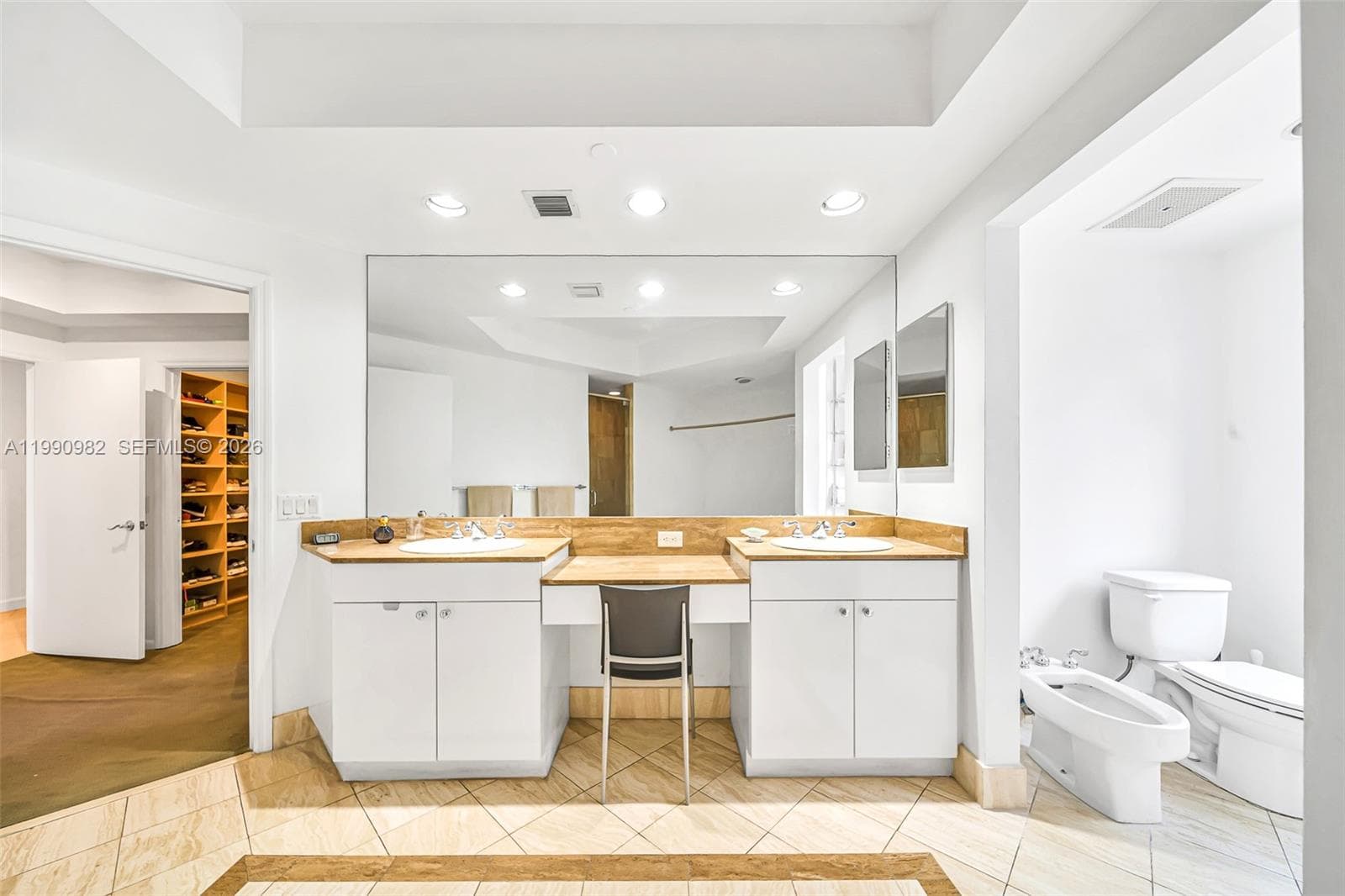 21050 Point Pl # 401, Aventura FL 33180 — 19