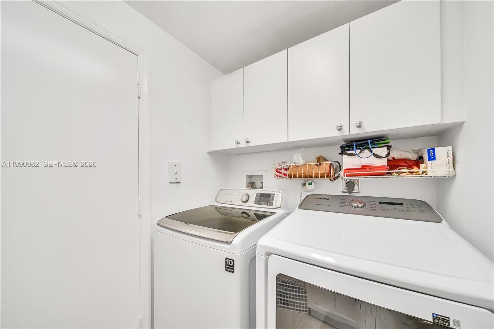21050 Point Pl # 401, Aventura FL 33180 — 21