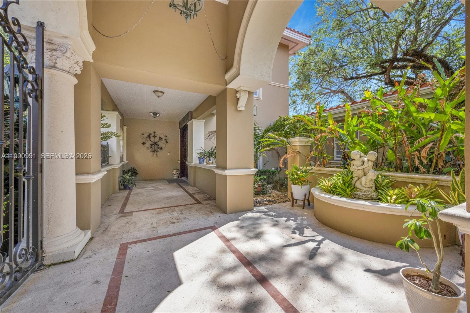 6200 Granada Blvd, Coral Gables FL 33146 — 4