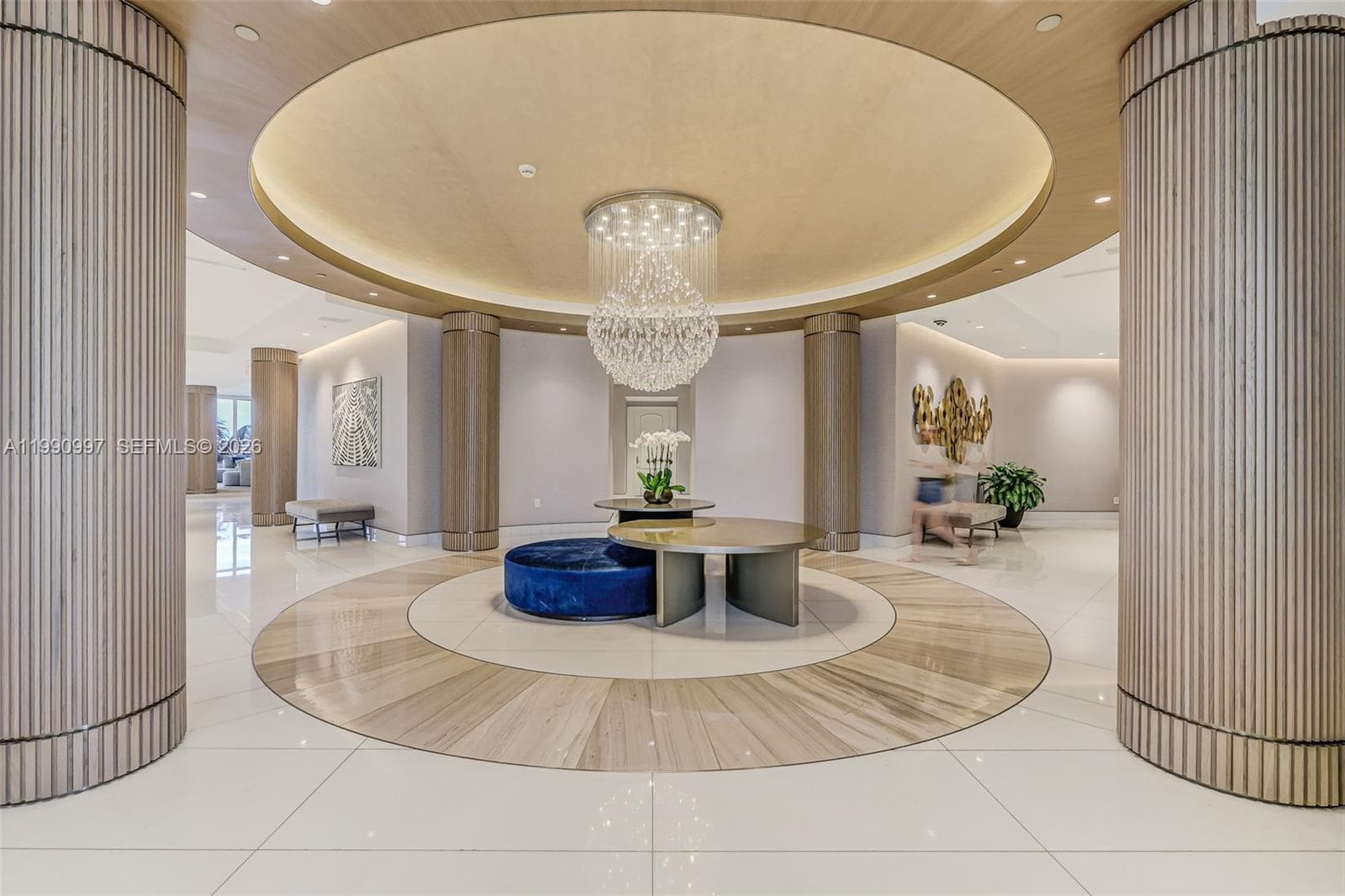 888 Brickell Key Dr # 807, Miami FL 33131 — 2