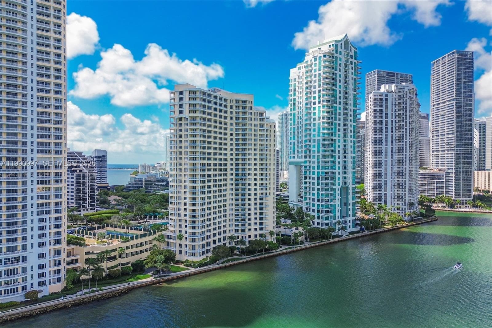 888 Brickell Key Dr # 807, Miami FL 33131 — 54