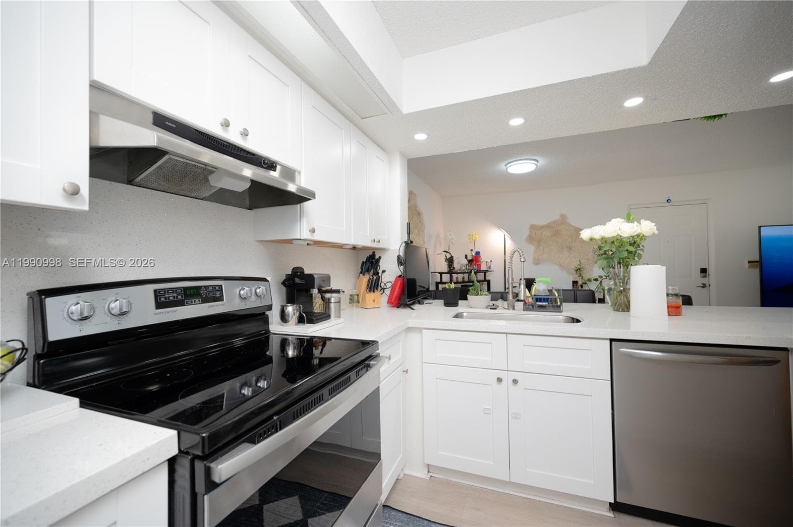 18890 NW 57 ave # 210, Hialeah FL 33015 — 7