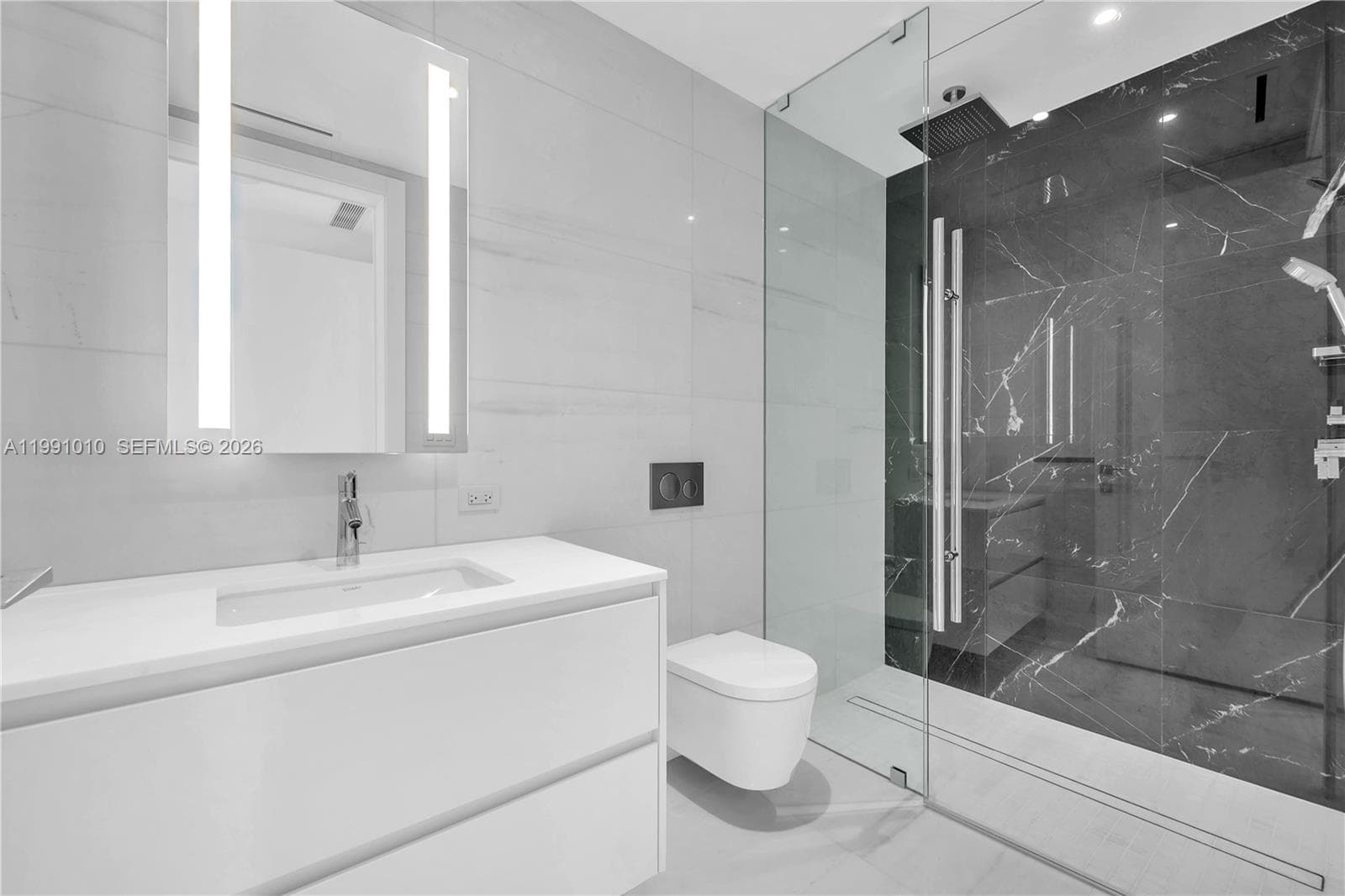 300 Biscayne Boulevard Way # 1902E, Miami FL 33131 — 13