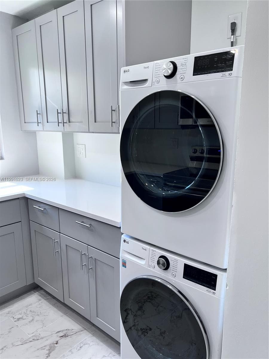 1617 Jefferson Ave # 204, Miami Beach FL 33139 — 3