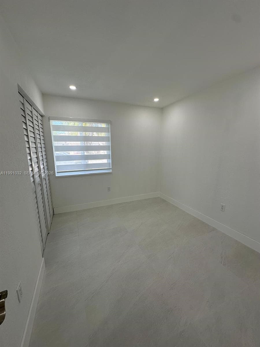 20926 SW 124th Ave Rd, Miami FL 33177 — 5