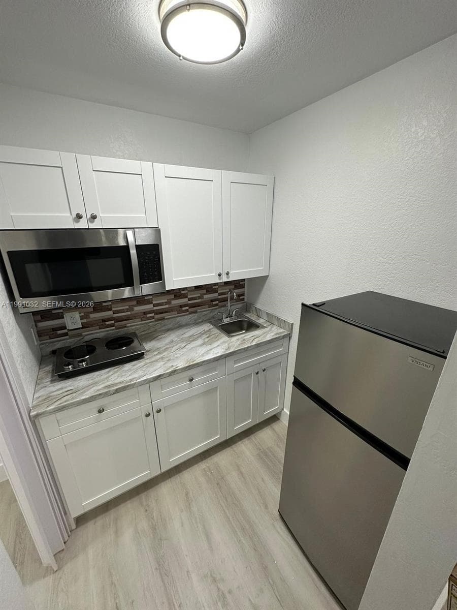 20926 SW 124th Ave Rd, Miami FL 33177 — 10