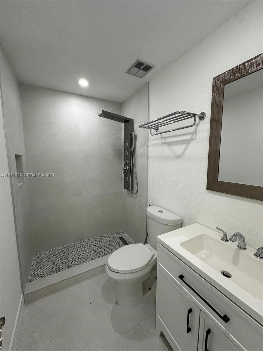 20926 SW 124th Ave Rd, Miami FL 33177 — 4