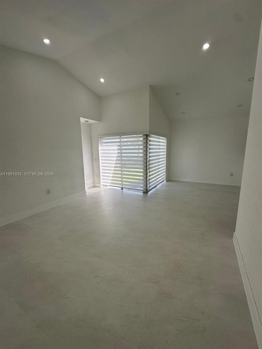 20926 SW 124th Ave Rd, Miami FL 33177 — 8