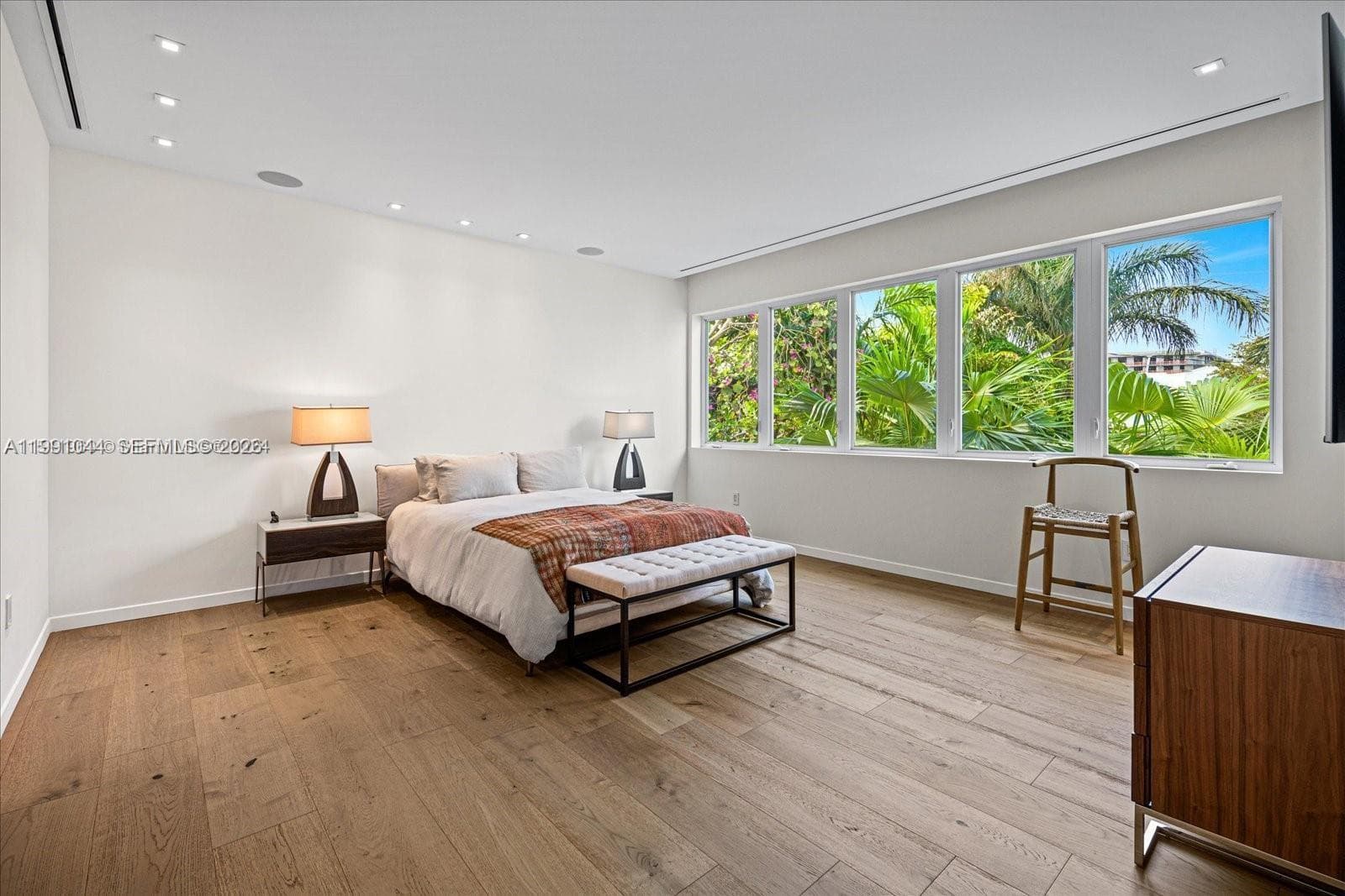 3465 N Meridian Ave # 0, Miami Beach FL 33140 — 27