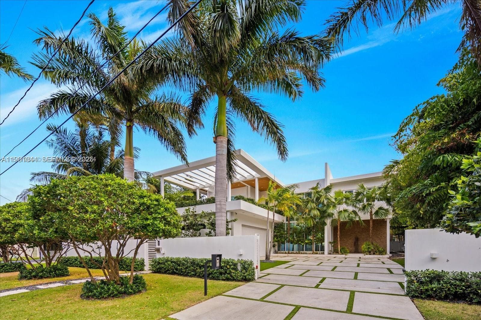 3465 N Meridian Ave # 0, Miami Beach FL 33140 — 2