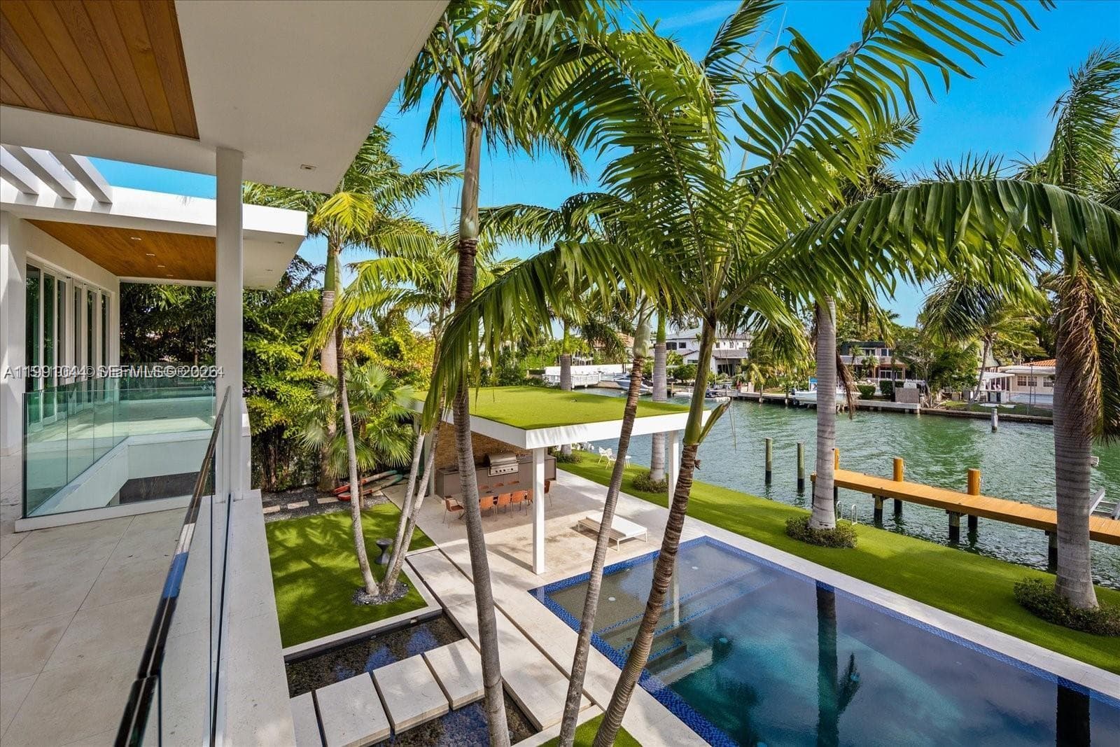 3465 N Meridian Ave # 0, Miami Beach FL 33140 — 42