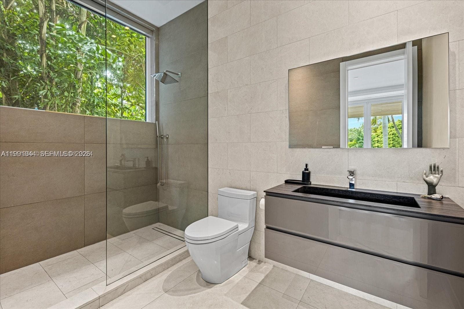 3465 N Meridian Ave # 0, Miami Beach FL 33140 — 36