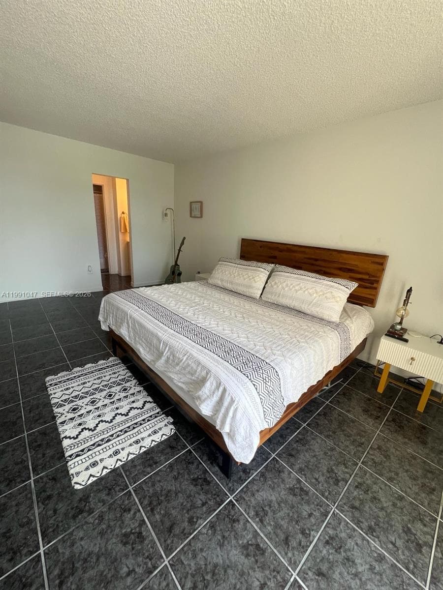 2350 NE 135th St # 208, North Miami FL 33181 — 7