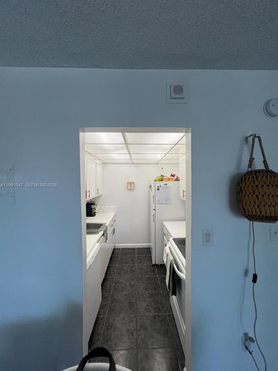 2350 NE 135th St # 208, North Miami FL 33181 — 3