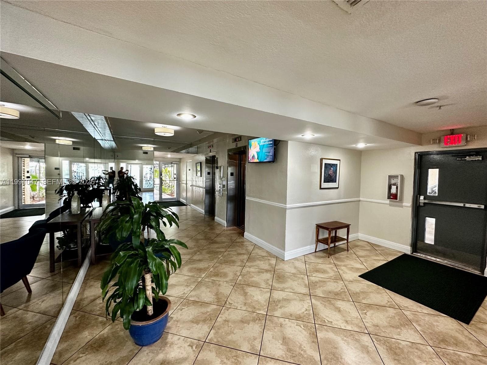 2350 NE 135th St # 208, North Miami FL 33181 — 15