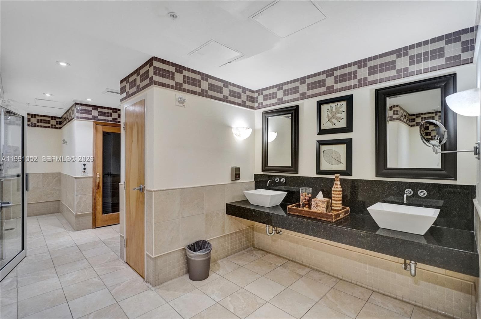 19400 Turnberry Way # 1621, Aventura FL 33180 — 32