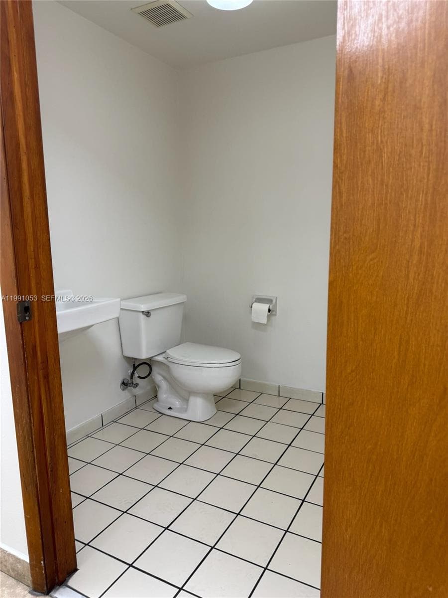 6995 NW 82nd Ave # 45, Medley FL 33166 — 9