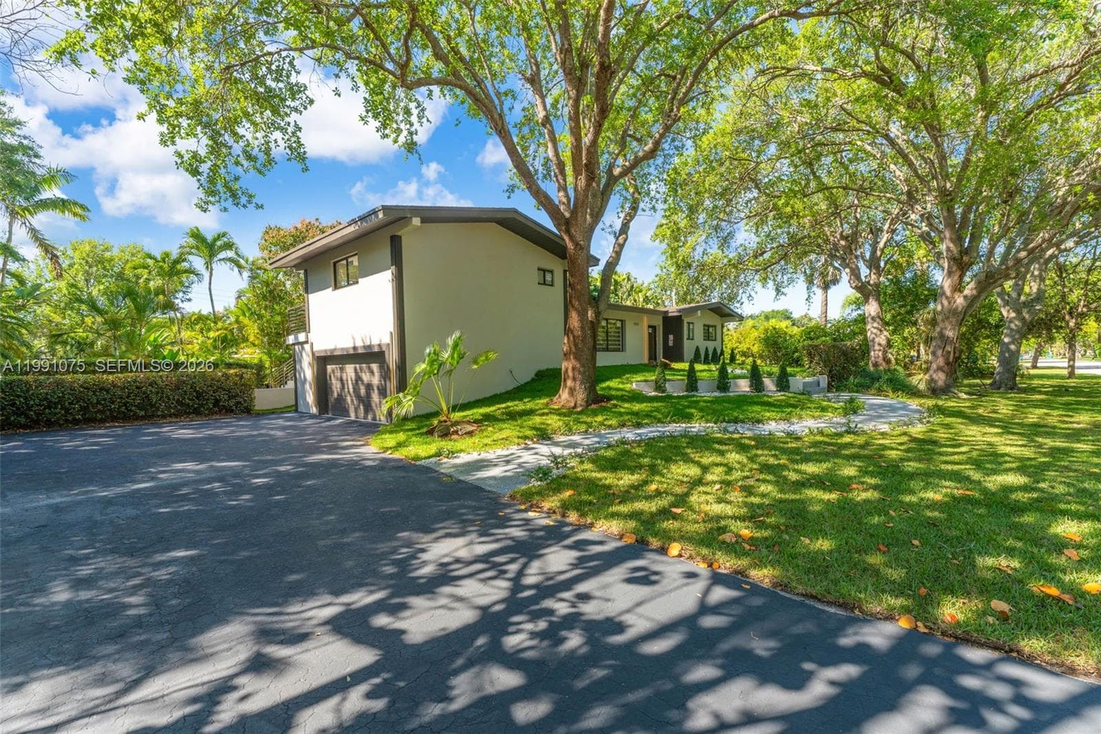 7920 SW 132nd St, Pinecrest FL 33156 — 3