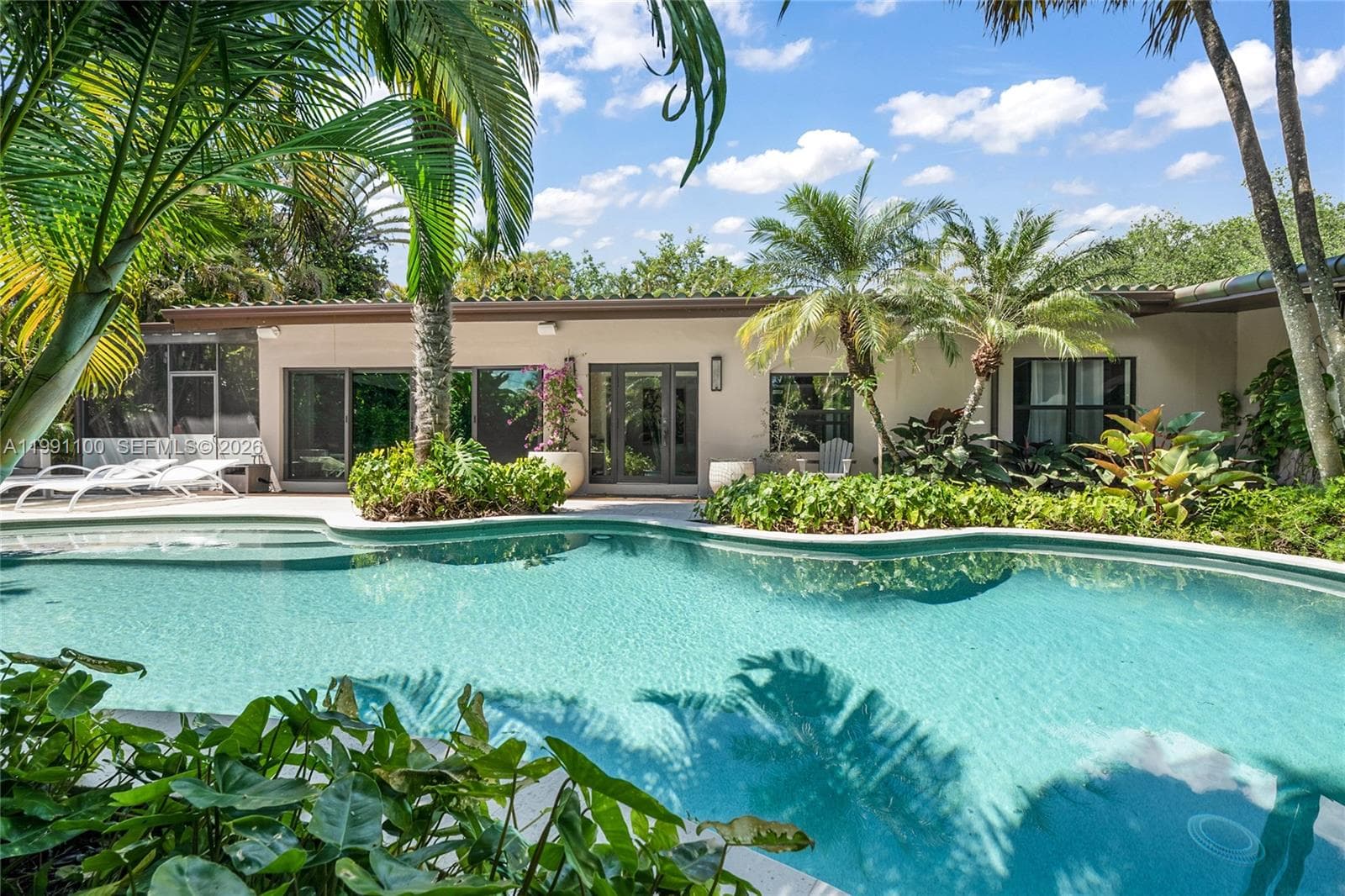 3620 Battersea Rd, Miami FL 33133 — 2