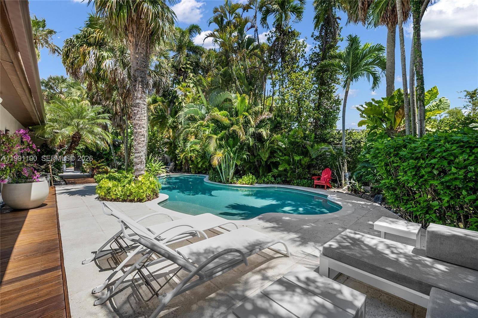 3620 Battersea Rd, Miami FL 33133 — 1