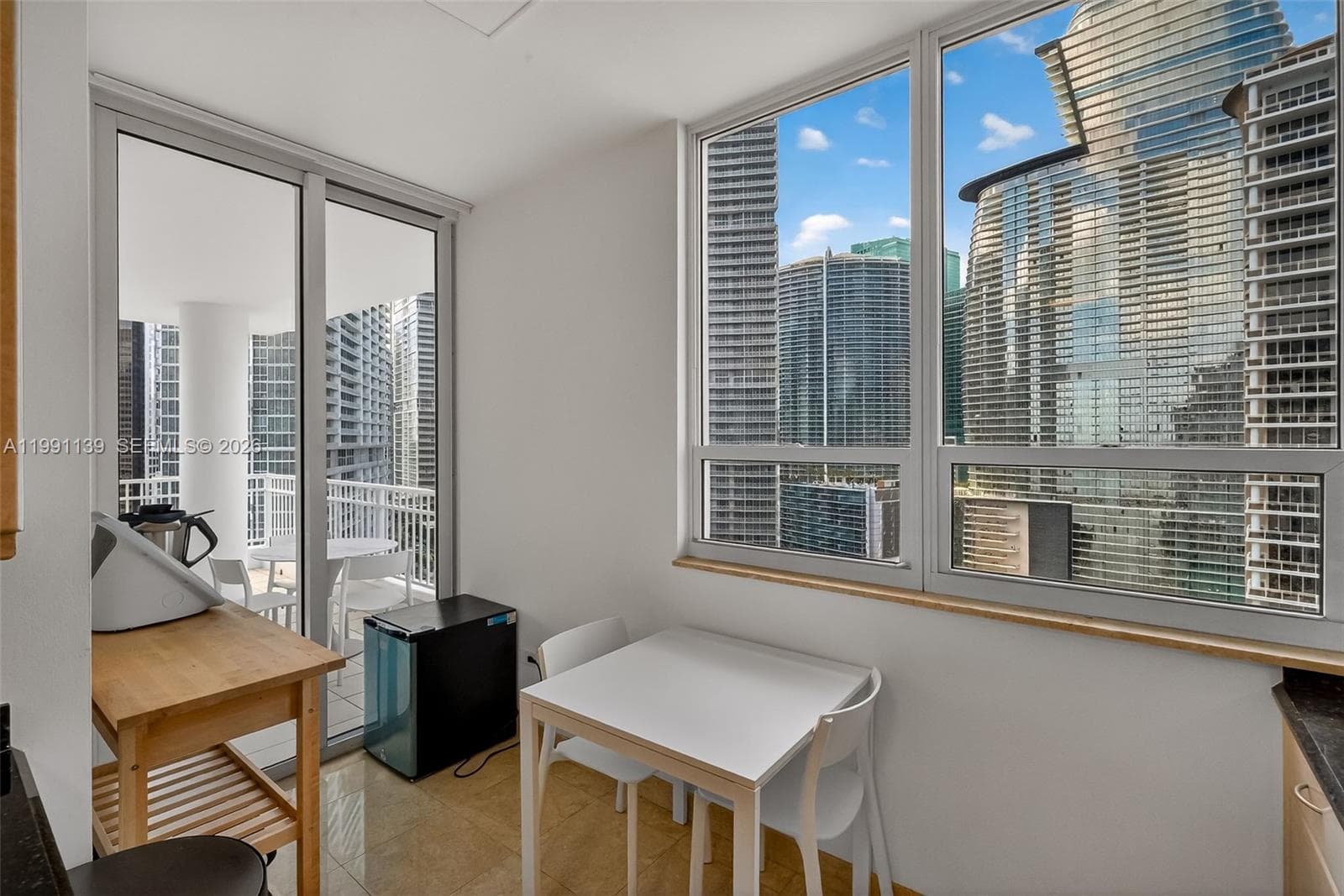 801 Brickell Key Blvd # 2502, Miami FL 33131 — 16